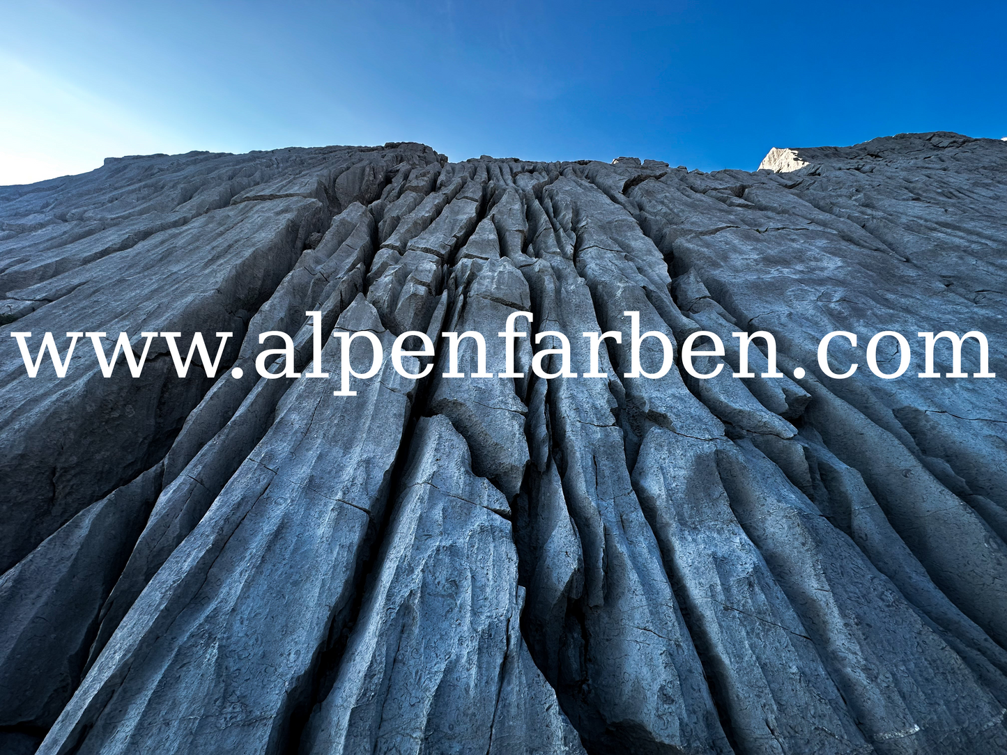 Felsspalten - eine geologische Zusstandsänderung